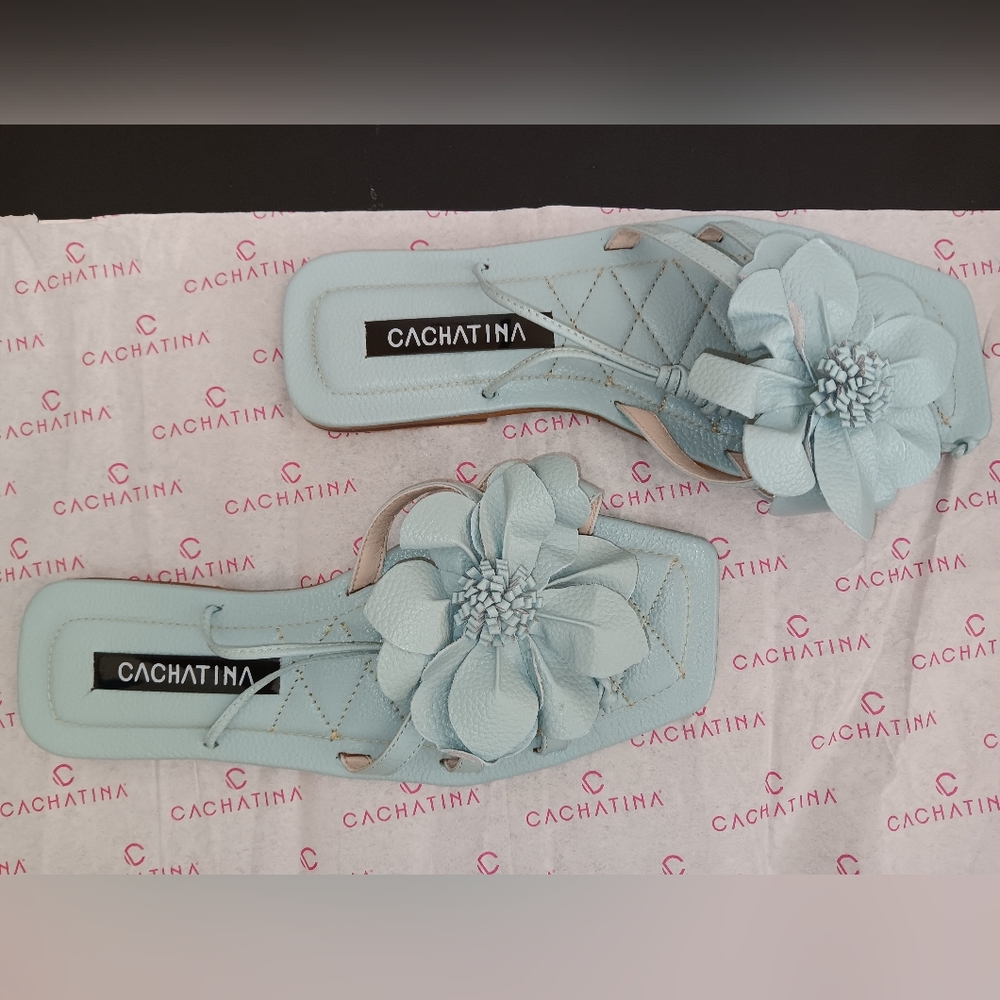CACHATINA Women's Blue Floral Sandals New Size 7